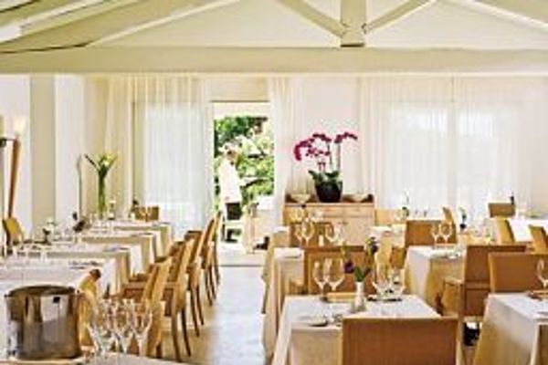 Golf Hotel Is Arenas Luxury Resort (Narbolia)